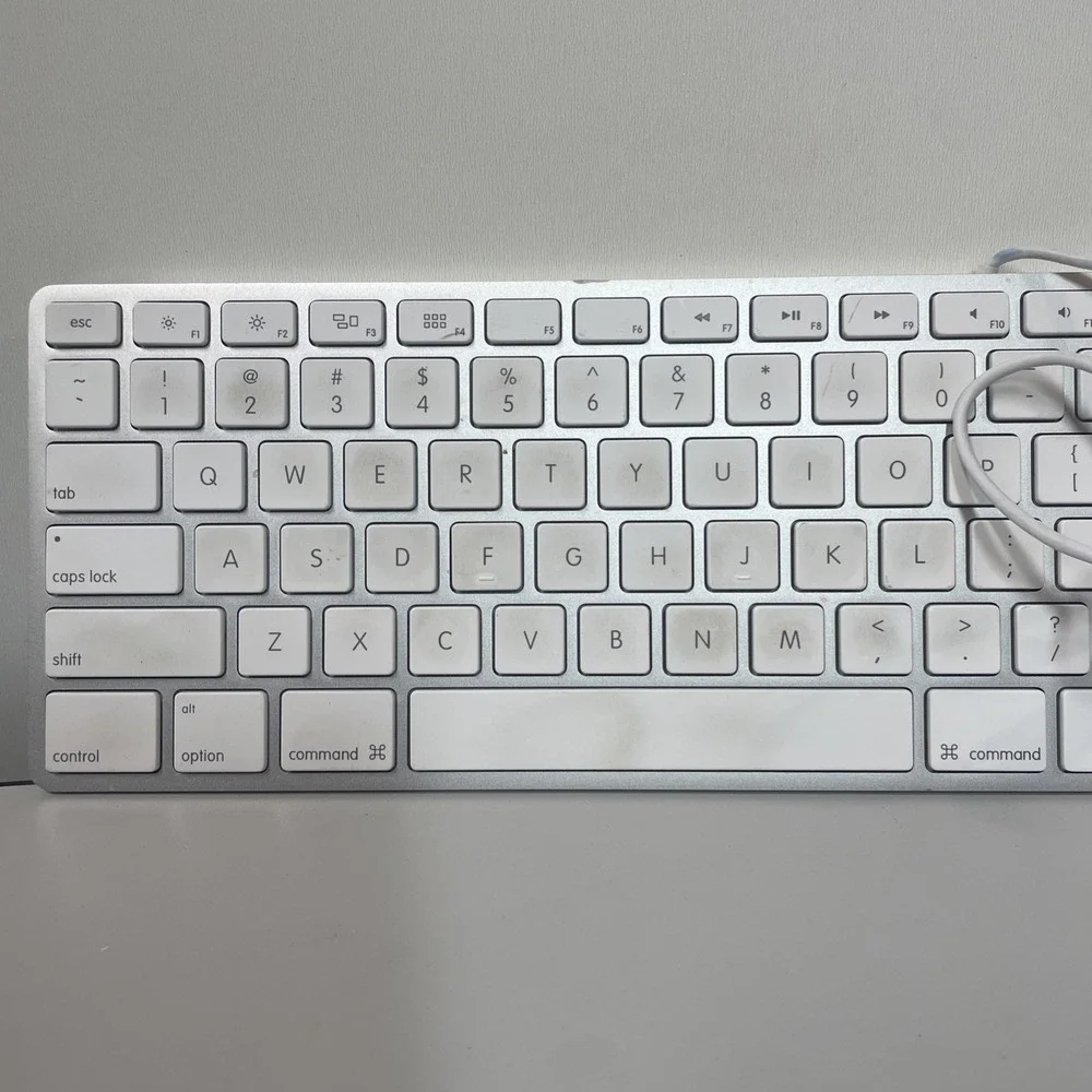 Genuine Apple USB‎ Wired Keyboard A1243 with 10 Key for iMac, Mac Mini, Mac Pro